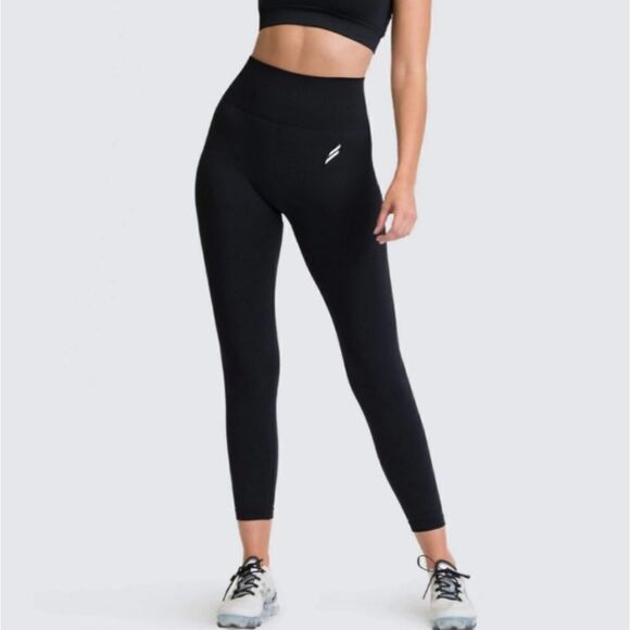 DOYOUEVEN Women's Hyperflex 2 Leggings - Jet Black size S - Picture 1 of 8